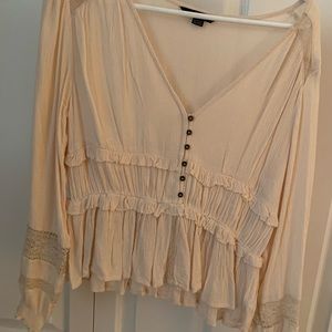 American eagle lace top